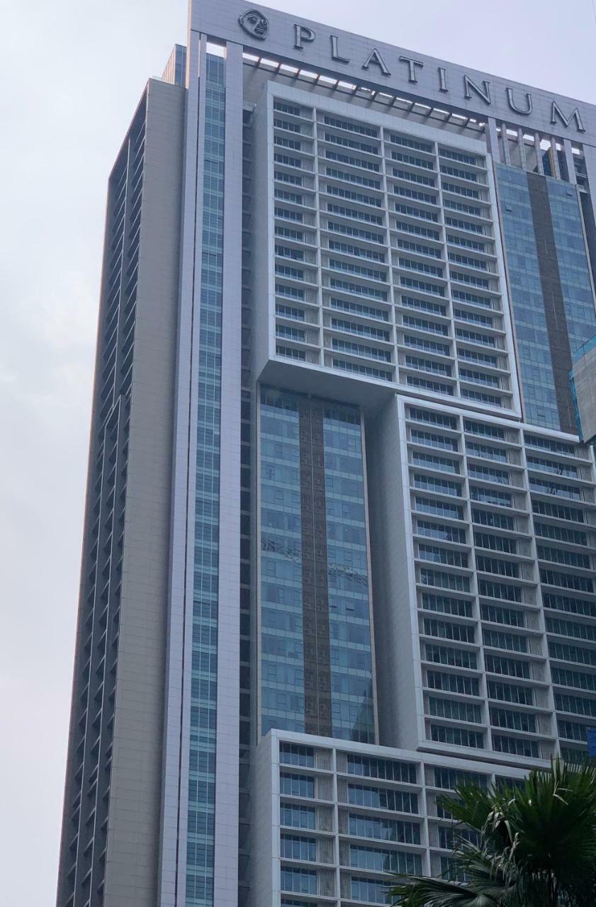 เดอะแพลตินัม สวีท เคแอลซีซี บาย ฮอลลีวูด Apartment กัวลาลัมเปอร์ ภายนอก รูปภาพ